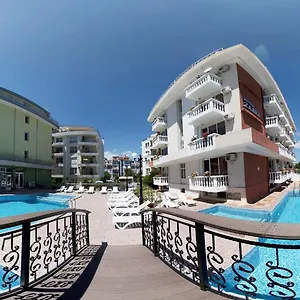 zaara.hotel-sunnybeach.com/