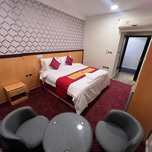 أعيان البركة Hotel