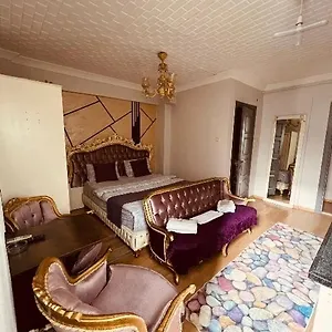 kanarya-suit-otell.istanbul-turkeyhotels.com/